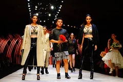 Fashion Week wins plaudits 