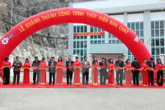 Ban Chat, Huoi Quang hydropower plants begin generating electricity