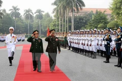Vietnam, Laos enhance military cooperation 