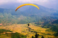 Paragliding festival returns to Yen Bai province