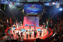 Int’l Circus Festival opens in Hanoi