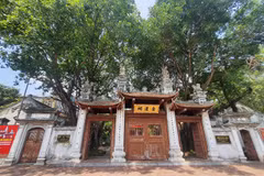 Kim Lien Temple – one of four guarding temples of ancient Thang Long