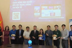 Participants at the launching ceremony of the website (Photo: sggp.org.vn)