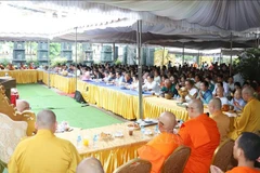 At the Vu Lan festival at the Phat Tich pagoda. (Photo: VNA)
