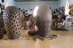 UNESCO-recognised Cham people's pottery making art: Preserving unique craft