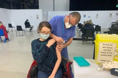 England’s Deputy Chief Medical Officer: Vaccination key to control COVID-19