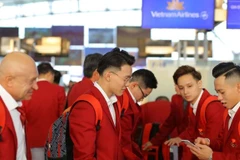 Vietnam’s sporting delegation leave for SEA Games 30