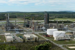 Binh Son refining company earns 39.3 million USD in profit 
