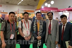 Vietnamese firms join India International Silk Fair