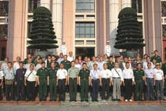 Chinese veterans, martyrs’ relatives visit Vietnam