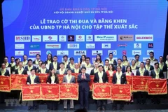 Nearly 200 outstanding Hanoi enterprises honoured