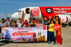 AirAsia operates first flight on Can Tho-Kuala Lumpur air route