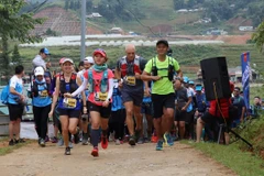Nguyen Tien Hung wins Vietnam's biggest mountain race in Sa Pa