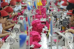 Indonesia imposes textile product import tariffs up to 67 percent