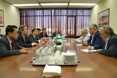 Communist parties of Vietnam, Greece enhance cooperation