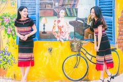 Dak Lak: Mural Street wows highlands visitors 