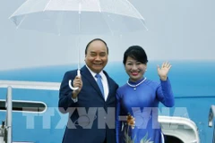 PM Nguyen Xuan Phuc arrives in Japan