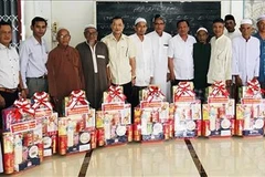 An Giang leaders extend greetings on Cham ethnic group’s Roya Haji festival
