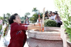 Ceremony honours 468 families of fallen soldiers