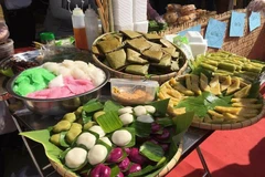Festival seeks to build brand names for southern traditional cakes 