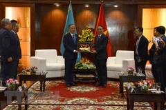 Kazakhstani top legislator visits Da Nang