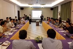 Seminar talks public-private partnership in tourism development 