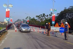 Lack of regulations hinders licence plate auctions