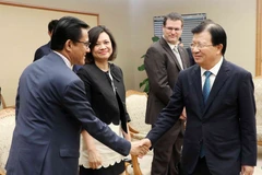 Vietnamese, French firms encouraged to expand cooperation in aviation