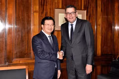 Deputy PM lauds Australian state’s cooperation with Vietnamese localities