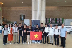 Vietnam wins three golds at 50th International Physics Olympiad