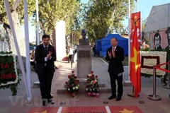 Vietnam, Chile sign agreement to repair Ho Chi Minh Park