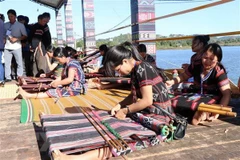 Programme honours value of Vietnam’s brocade cultures