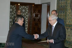 Algerian President hopes to foster relations with Vietnam