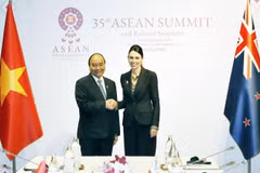Prime Ministers of Vietnam, New Zealand meet in Bangkok