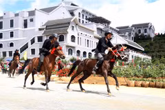 Horse racing in northwest resumed after decades