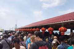 Cambodia hosts nearly 1 million tourists on Lunar New Year