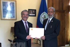 Governor General of Belize impressed by Vietnam’s development