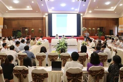 Seminar talks management of provincial-level economies 