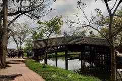 Thua Thien-Hue to hold monthly night fair at Thanh Toan bridge 