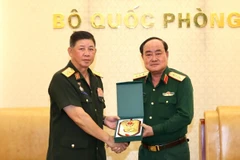 Vietnam, Laos enhance cooperation in military logistics