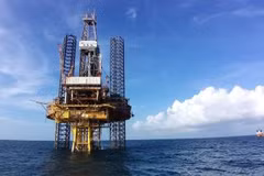 Vietsovpetro welcomes first oil flow from Bach Ho field’s BK-20 rig