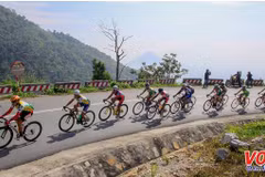 Nam Ky Khoi Nghia bike race runs through Cambodian localities