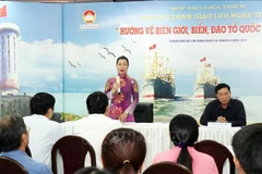 HCM City art show raises fund for national seas, islands