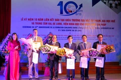 Vietnamese, French sci-establishments cooperate in HR training