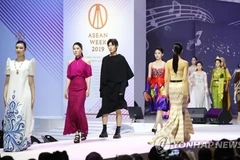 Korea-ASEAN Fashion Week opens in Busan