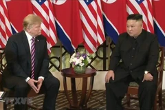 US, DPRK leaders begin summit in Hanoi 