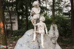 Contemporary art works from waste exhibited in Da Lat