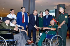 Hanoi gathering honours exemplary war invalids