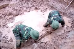 Another napalm bomb collected in Ca Mau province