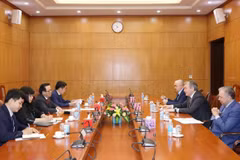 Russian Communist Party values ties with Communist Party of Vietnam